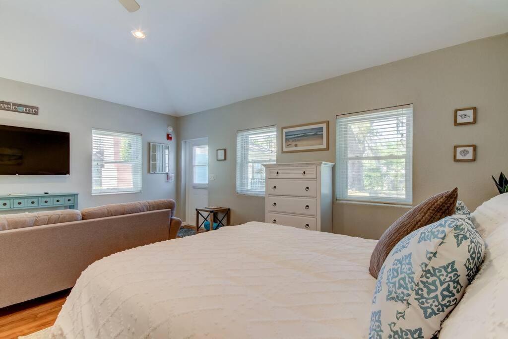 Apartamento Beautiful In Downtown Dunedin! Dunedin